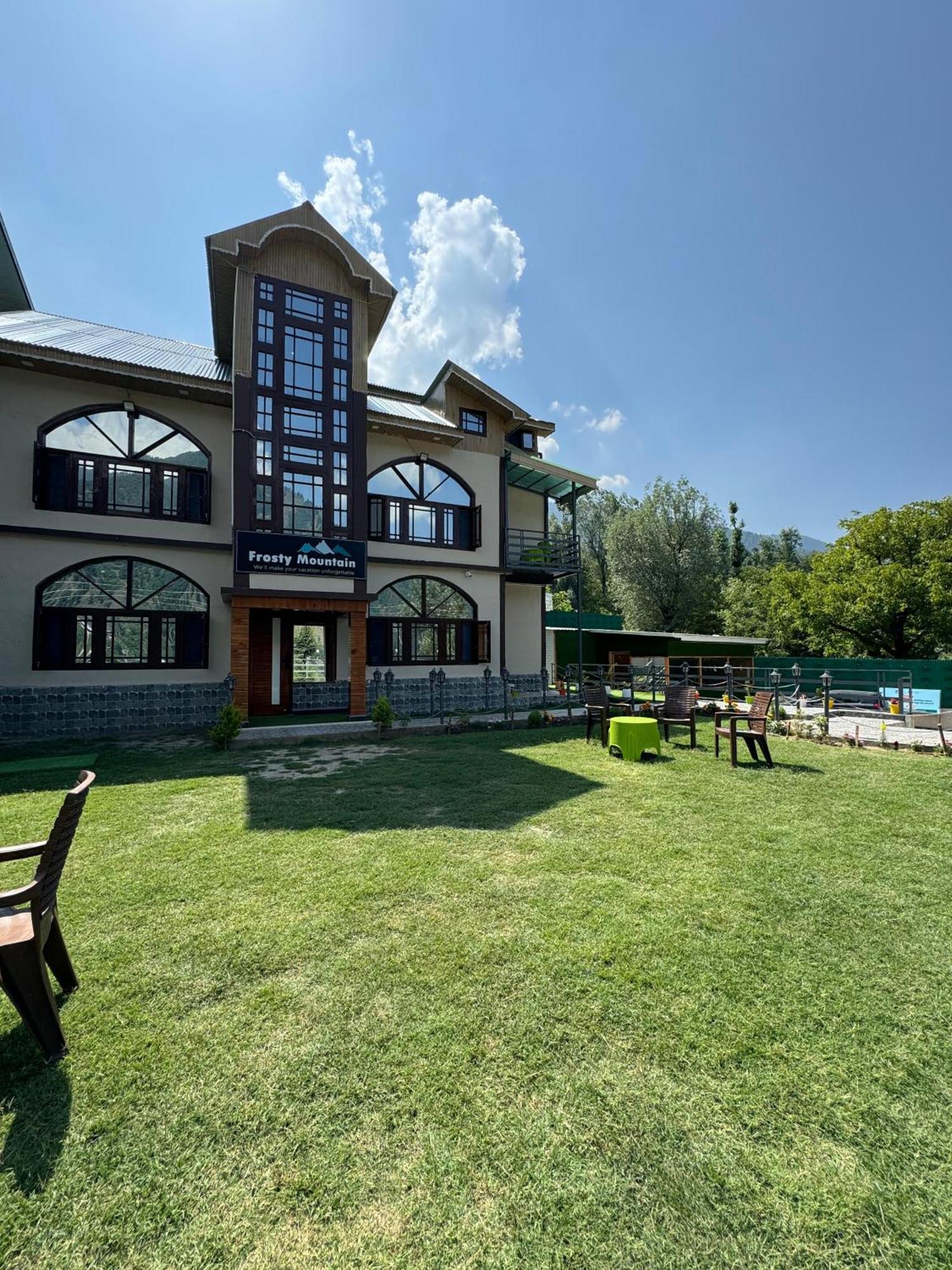 Frosty Mountain Resort Pahalgām 外观 照片